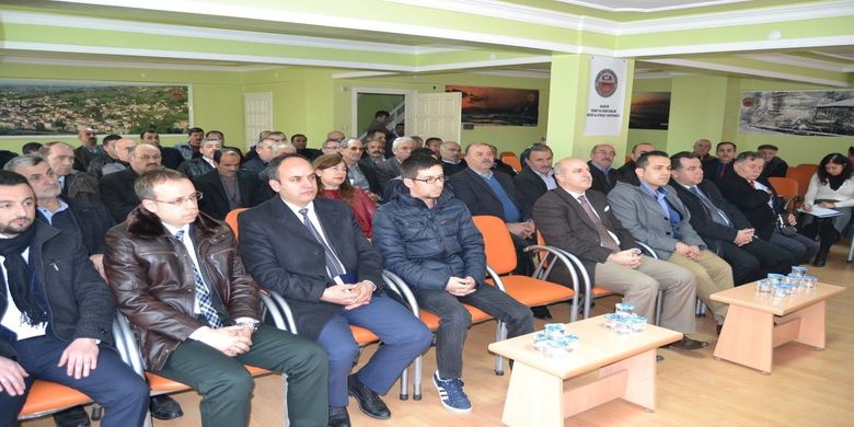 Alaçam'da Değerlendirme Toplantısı - Samsunun Alaçam ilçesinde 2016 yılında yapılan ve 2017de yapılması planlanan çalışmaların değerlendirildiği bir toplantı yapıldı