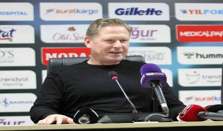 Gisdol: “Çok büyük bir adım attık”
 - SAMSUN (İHA) – Samsunspor Teknik Direktörü Markus Gisdol, Trabzonspor’u yenerek kümede kalma yolunda çok büyük bir adım attıklarını söyledi.